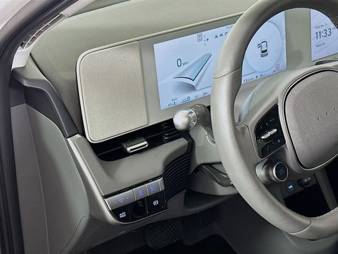 Used 2024 Hyundai Ioniq 5 SEL image 17