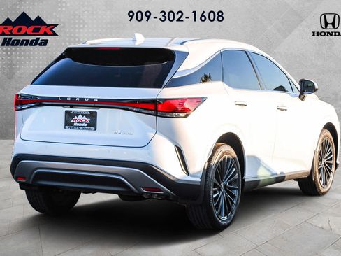 Used 2025 Lexus RX 350 Premium image 4