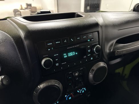 Used 2012 Jeep Wrangler Unlimited Sport image 46