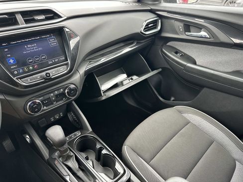 Certified 2023 Chevrolet TrailBlazer LT w/ Convenience Package image 32