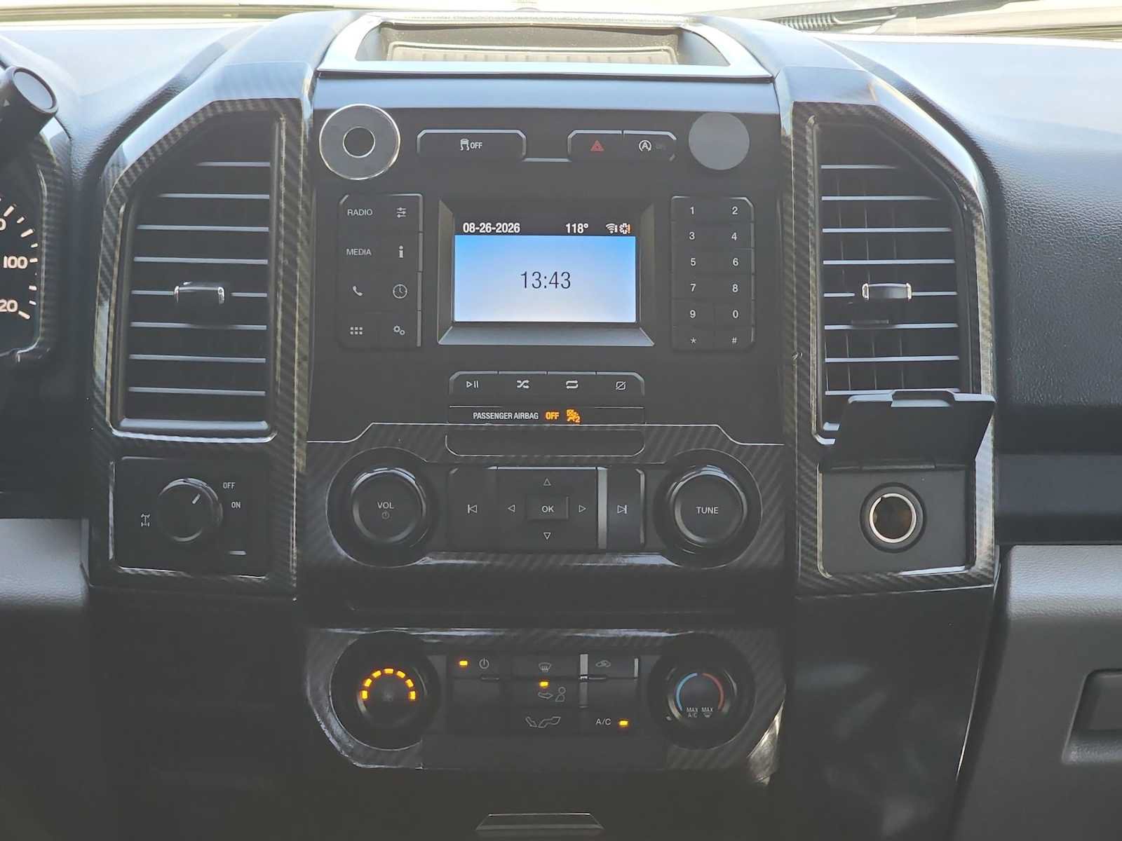 Used 2020 Ford F150 XL w/ Equipment Group 101A Mid RWD image 25