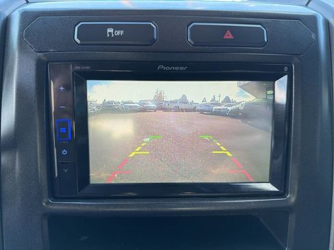 Used 2017 Ford F150 XLT image 29
