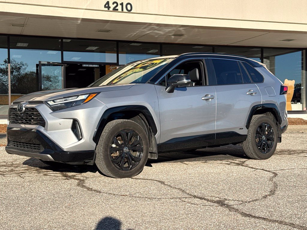 Used 2024 Toyota RAV4 XSE w/ Advanced Technology Package AWD/4WD image 24