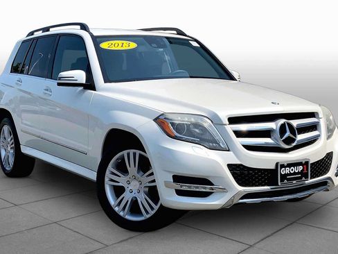 Used 2013 Mercedes-Benz GLK 350 4MATIC image 3
