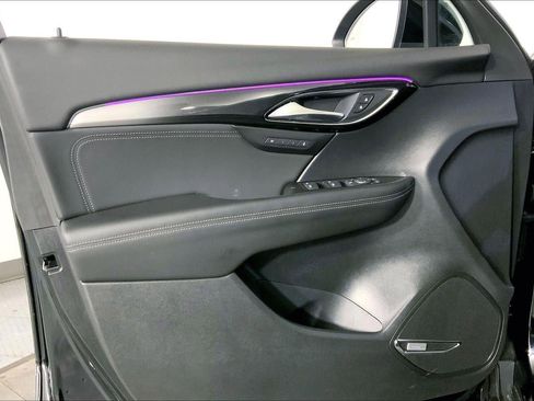 Used 2025 Buick Envision Preferred image 24