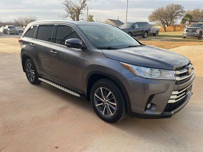 Used 2019 Toyota Highlander XLE