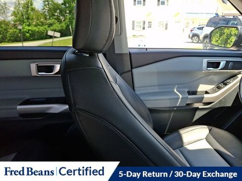 Certified 2023 Ford Explorer XLT w/ Equipment Group 202A AWD/4WD image 14