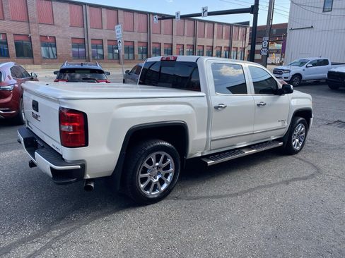 Used 2014 GMC Sierra 1500 Denali image 16