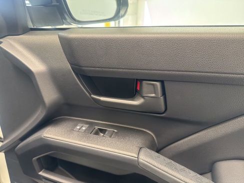 Certified 2025 Toyota 4Runner SR5 image 8