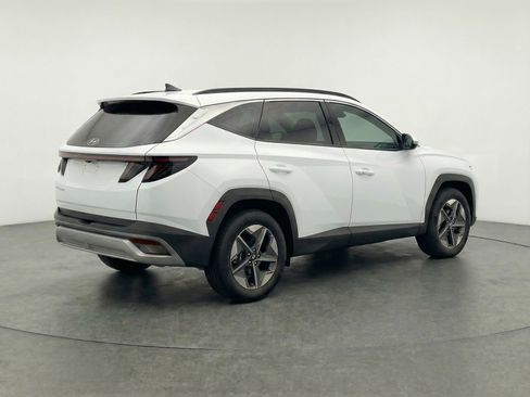 Used 2025 Hyundai Tucson SEL AWD/4WD image 9