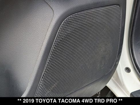 Used 2019 Toyota Tacoma TRD Pro AWD/4WD image 26