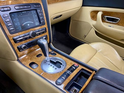 Used 2007 Bentley Continental GTC AWD/4WD image 27