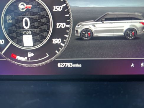 Used 2018 Land Rover Range Rover Sport SVR image 26