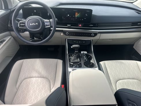New 2026 Kia Carnival SX FWD image 16
