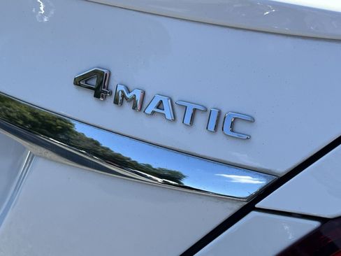 Used 2018 Mercedes-Benz C 300 4MATIC Sedan image 35