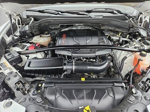 Used 2019 Alfa Romeo Stelvio image 21