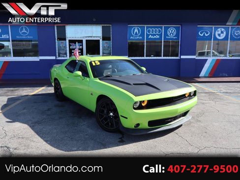 Used 2015 Dodge Challenger R/T Scat Pack w/ Leather Interior Group RWD image 1
