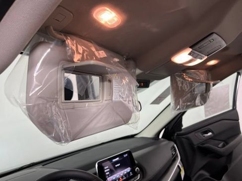New 2026 Nissan Rogue SV w/ Cold Weather Package FWD image 34