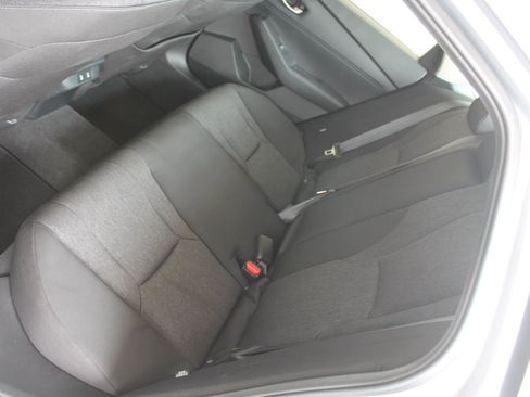Used 2025 Honda Accord LX image 17