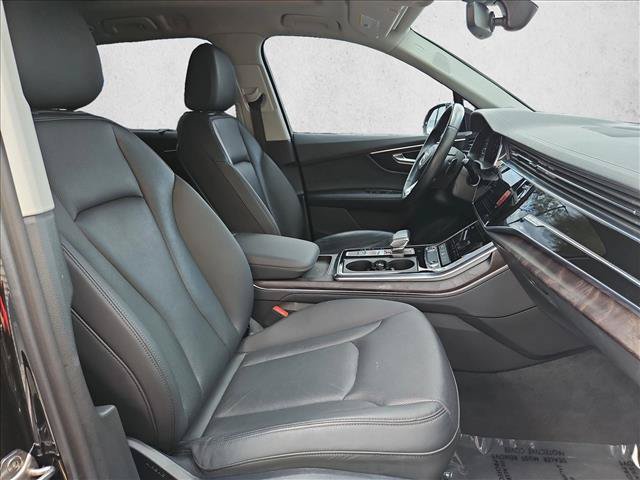 Used 2023 Audi Q7 2.0T Premium Plus w/ Premium Plus Package AWD/4WD image 24