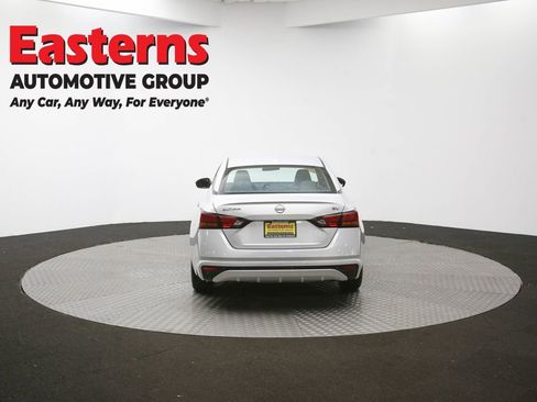 Used 2024 Nissan Altima 2.5 SV image 34