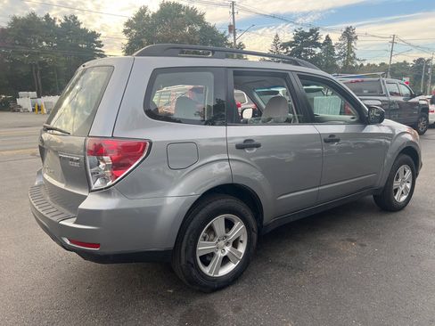 Used 2011 Subaru Forester 2.5X w/ Alloy Wheel Value Pkg image 8