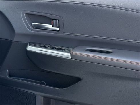 Used 2023 Toyota Sienna XSE w/ XSE Plus Package image 31