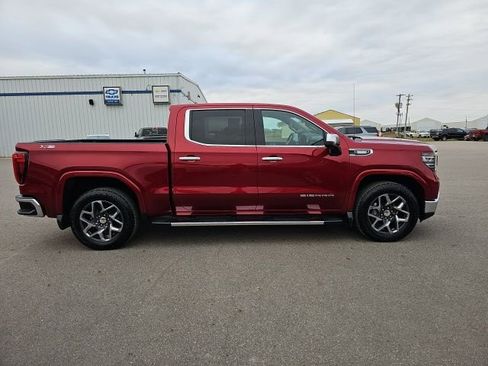 Used 2023 GMC Sierra 1500 SLT w/ SLT Premium Package image 6