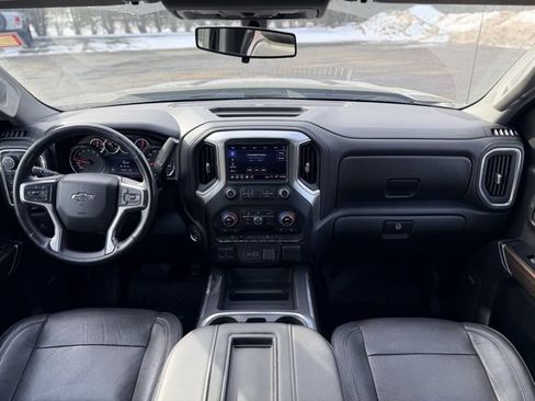 Used 2019 Chevrolet Silverado 1500 RST image 22