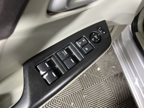 Used 2012 Honda Civic EX-L image 15