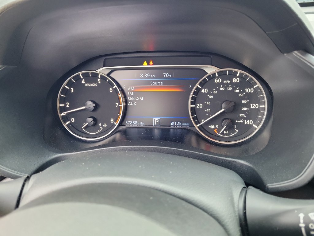 Used 2025 Nissan Altima 2.5 SV FWD image 31
