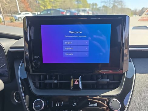 Used 2023 Toyota Corolla SE image 21