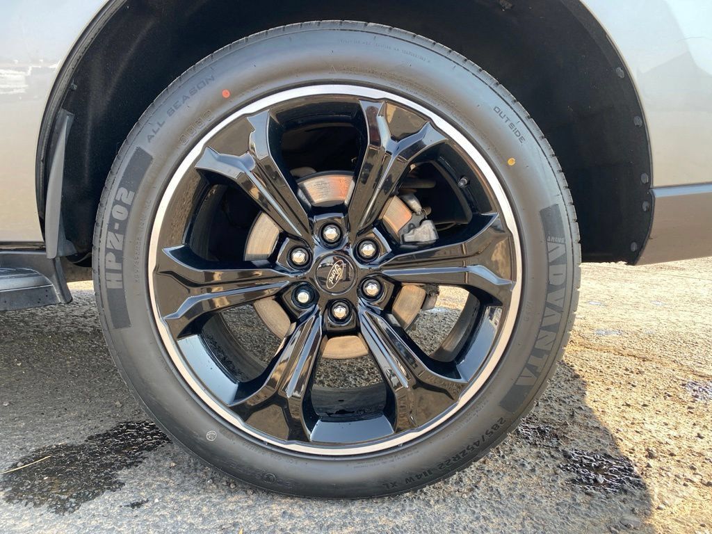 Used 2022 Ford Expedition XLT RWD image 23