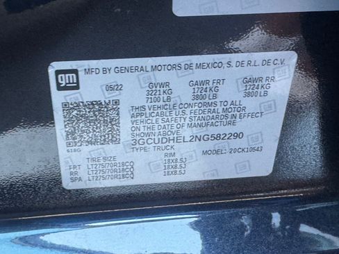 Used 2022 Chevrolet Silverado 1500 ZR2 w/ Technology Package image 11