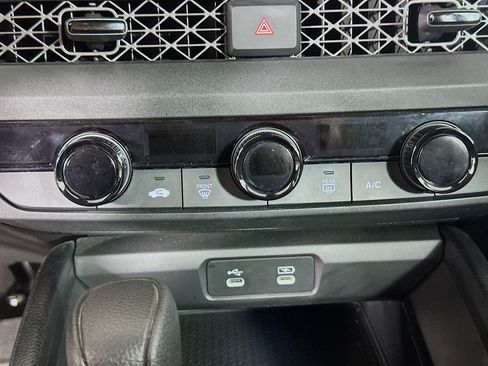 Used 2023 Honda Accord LX image 22
