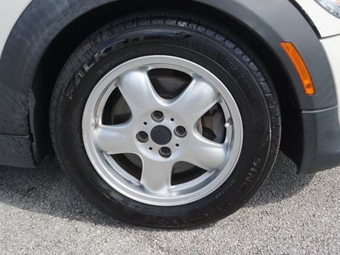 Used 2011 MINI Cooper Hardtop FWD image 16