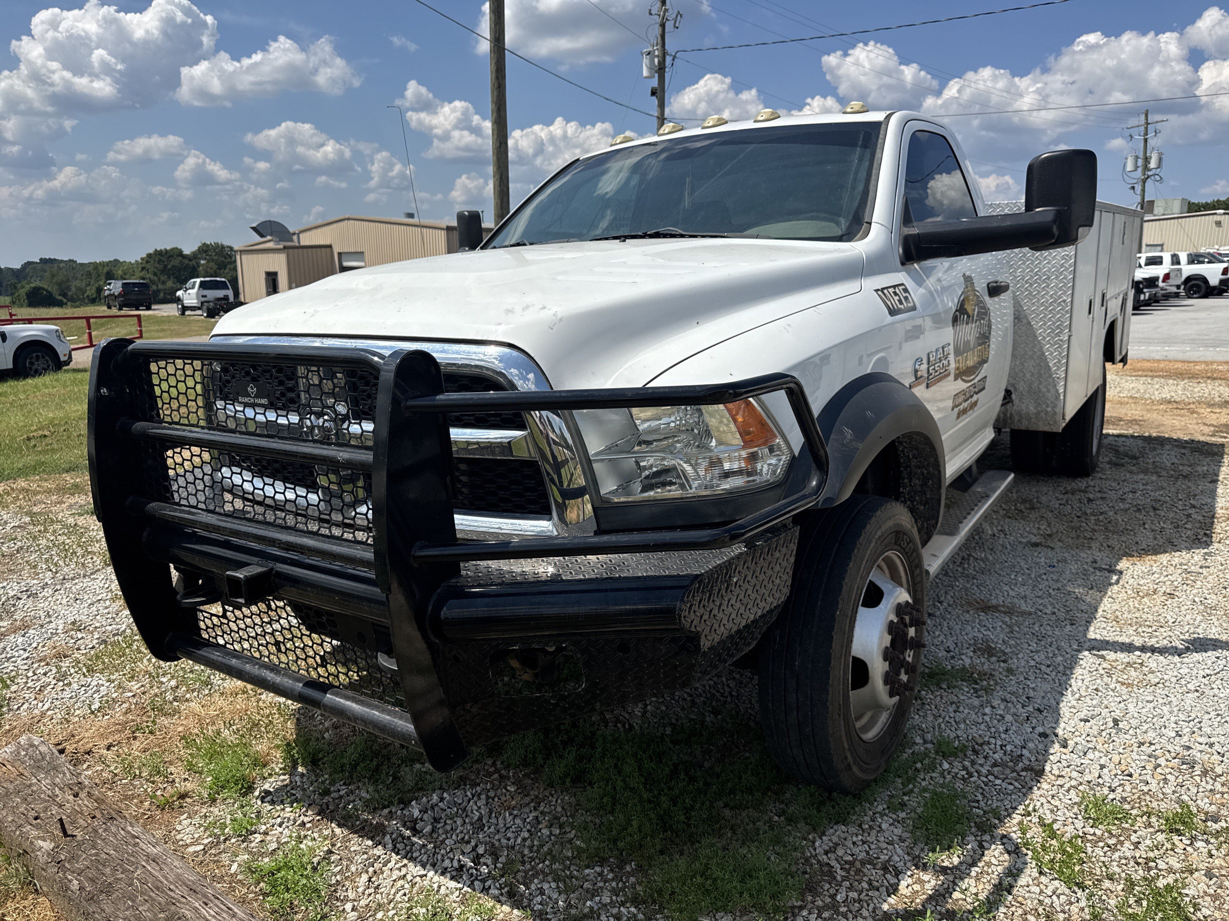 Used 2015 RAM 5500 Tradesman w/ Power & Remote Entry Group AWD/4WD image 2