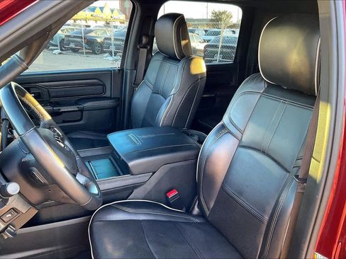 Used 2024 RAM 3500 Limited image 11