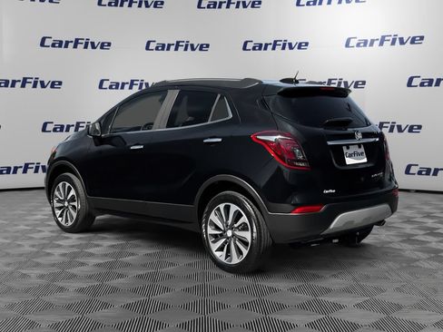 Used 2021 Buick Encore Preferred w/ Safety Package AWD/4WD image 3