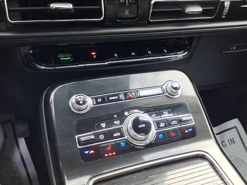 Certified 2022 Lincoln Nautilus Reserve w/ Equipment Group 201A image 25