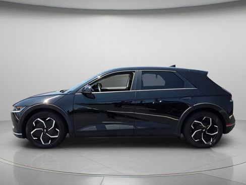 Used 2024 Hyundai Ioniq 5 SEL RWD image 9