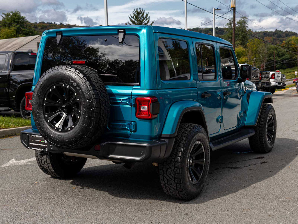 Certified 2020 Jeep Wrangler Unlimited Sahara AWD/4WD image 4
