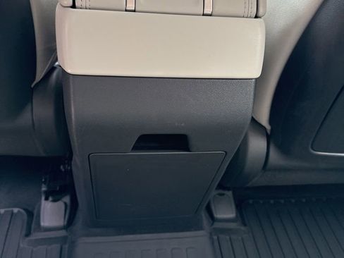 Used 2025 Hyundai Santa Fe SE image 22