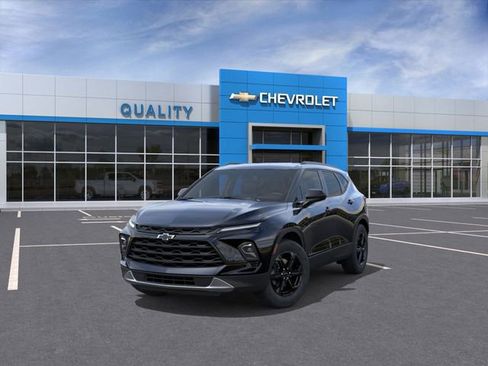 New 2026 Chevrolet Blazer LT w/ Midnight/Sport Edition image 8