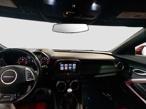 Used 2017 Chevrolet Camaro LT RWD image 17