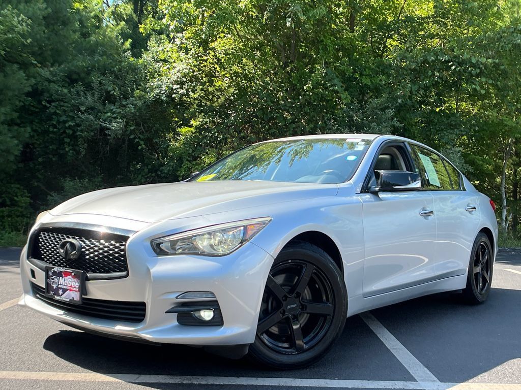 Used 2017 INFINITI Q50 Premium w/ 2.0T Premium Plus Package AWD/4WD 360° Tour