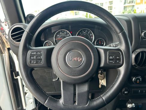 Used 2014 Jeep Wrangler Sport w/ Quick Order Package 24S AWD/4WD image 21