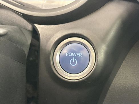 Certified 2022 Toyota Sienna XSE image 22