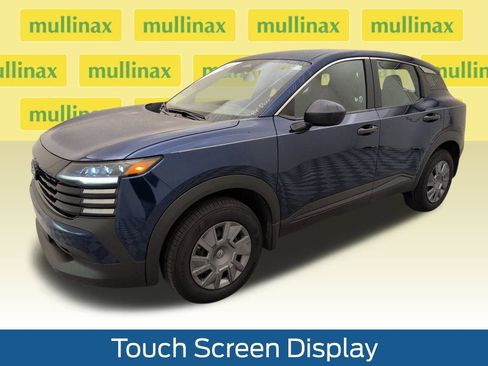 Used 2025 Nissan Kicks S image 14