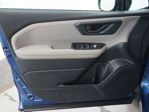 Certified 2026 Subaru Forester Premium AWD/4WD image 19